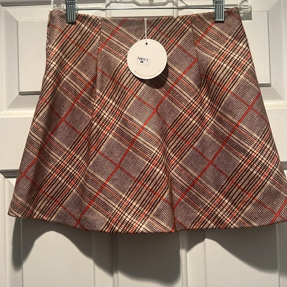 Women’s plaid mini skirt - Picture 2 of 2